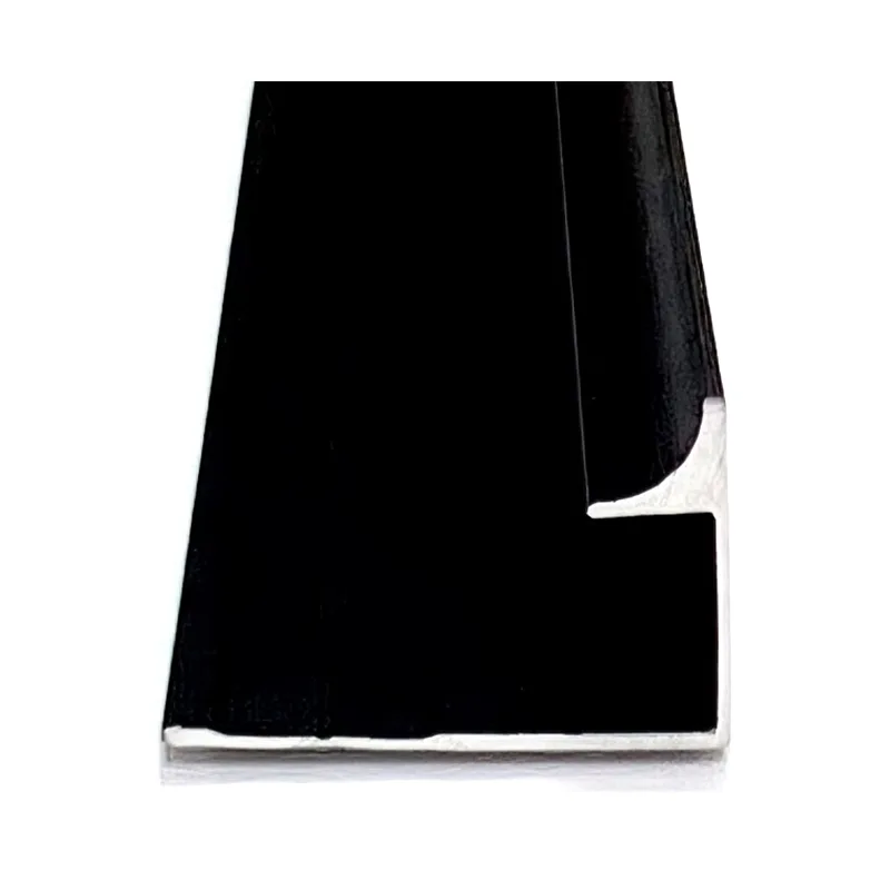 Rifinitura dell'angolo interno